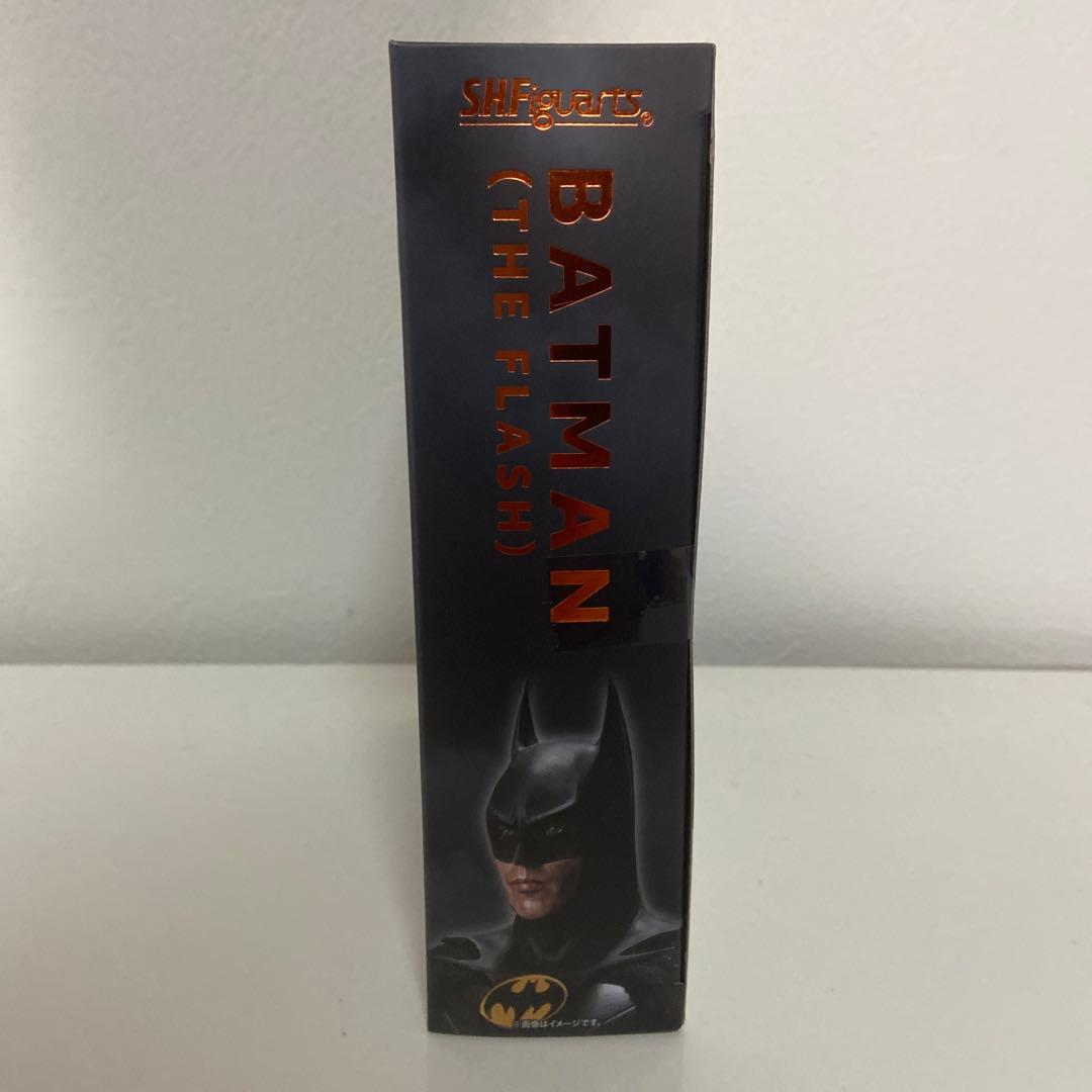 【未開封】 S.H.フィギュアーツ バットマン 塗装済み可動フィギュア