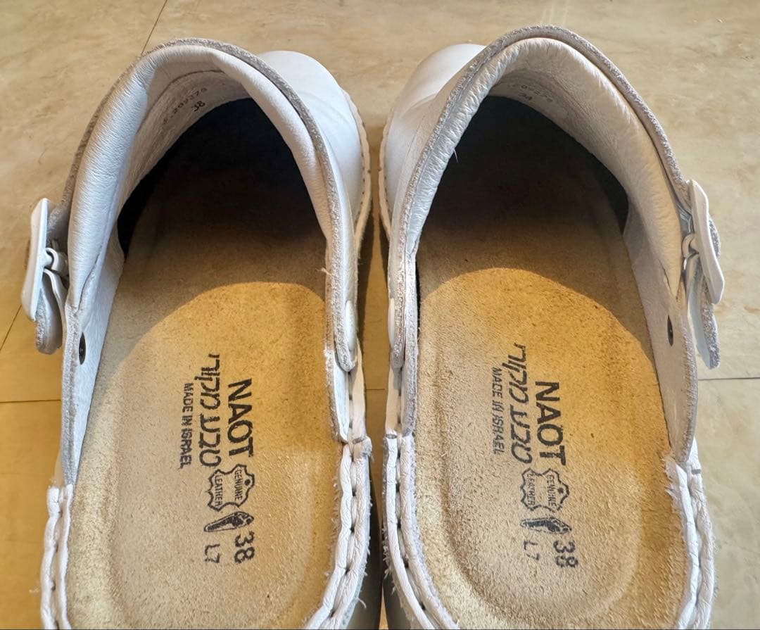 まりも　NAOT IRIS White 38 サボ　アイリス