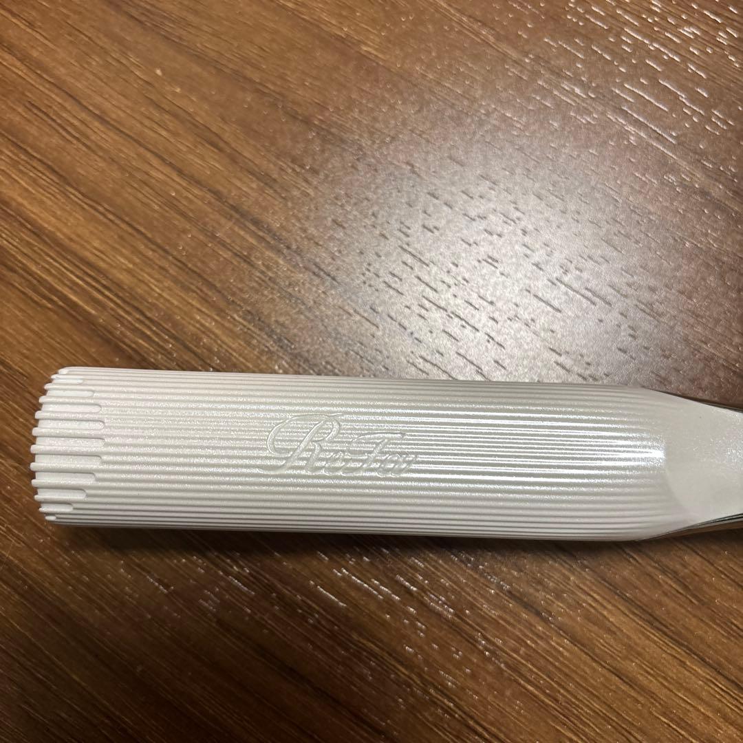 なげ　リファ ストレートヘアアイロン ホワイト