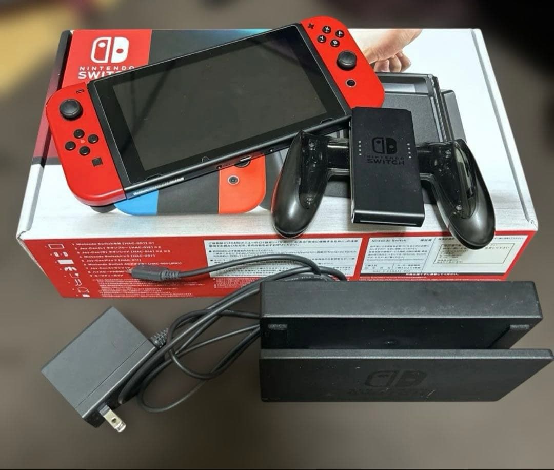 【レッドJoy-Con】任天堂Switch 本体