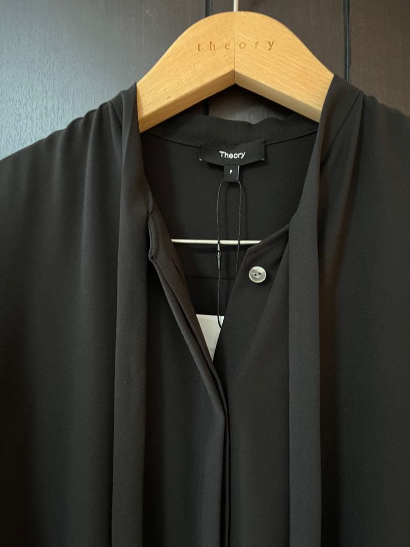 新品　theory ボウタイブラウス　ブラック　黒　P