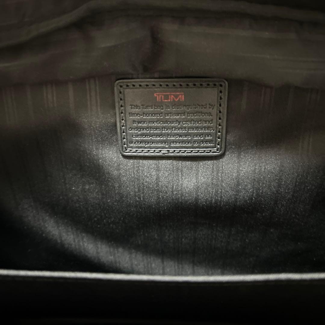 TUMI ブラック ビジネスバッグ美品