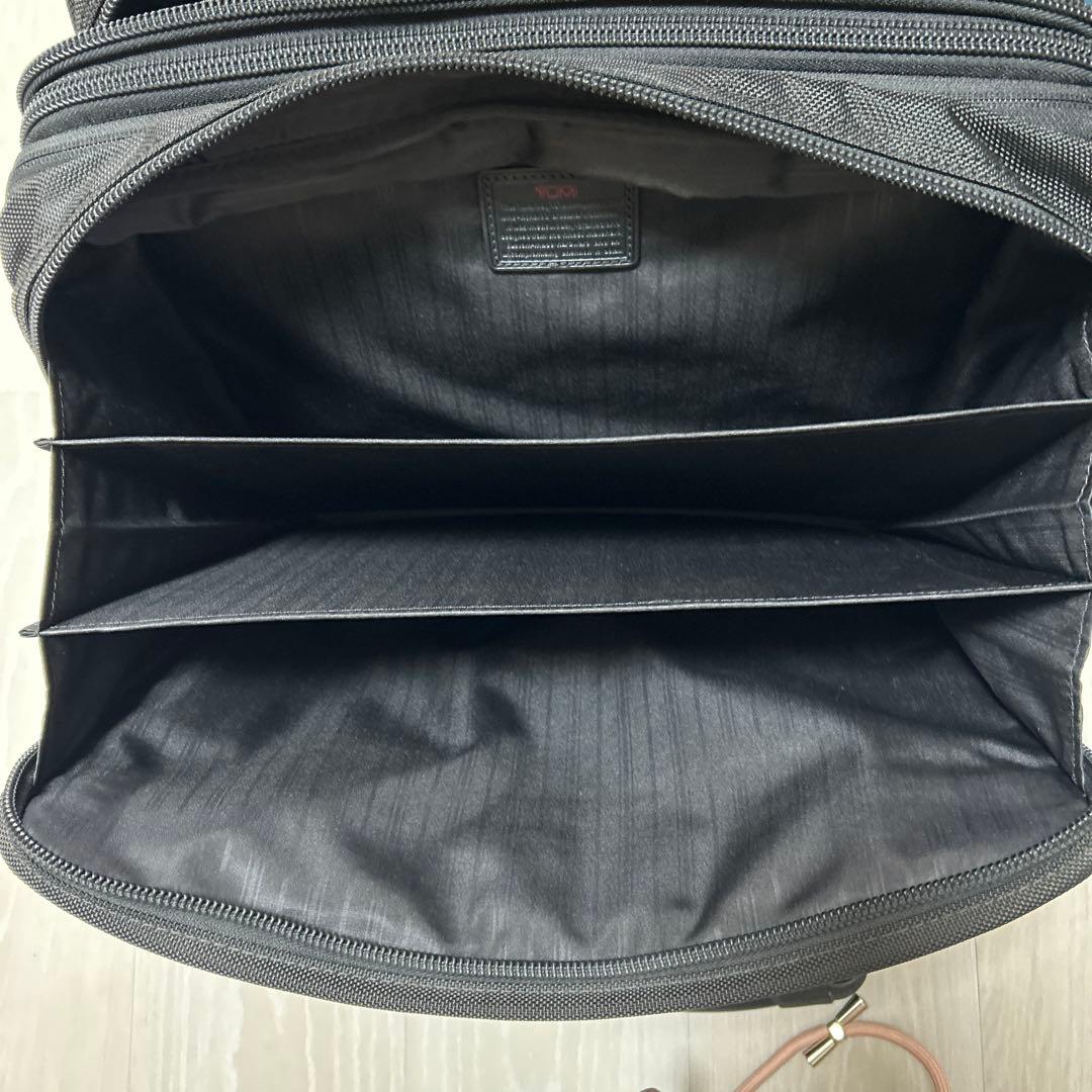 TUMI ブラック ビジネスバッグ美品
