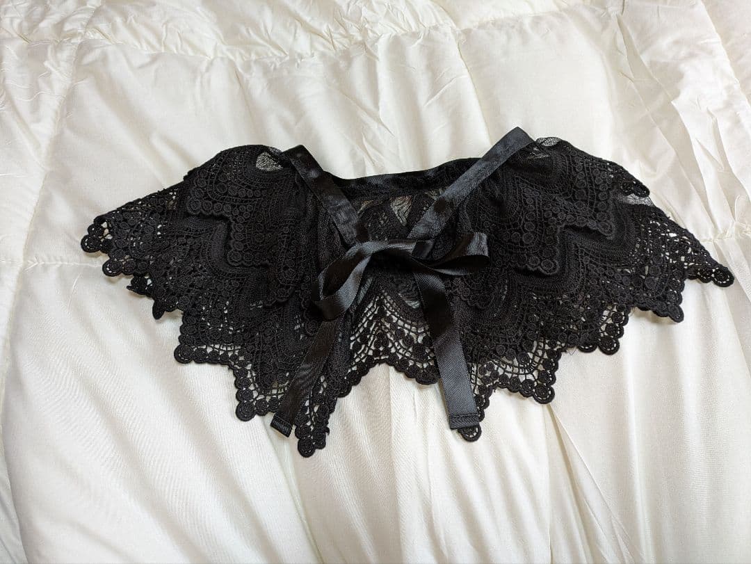 axes femme　猫柄コーデ　パニエ　襟付き