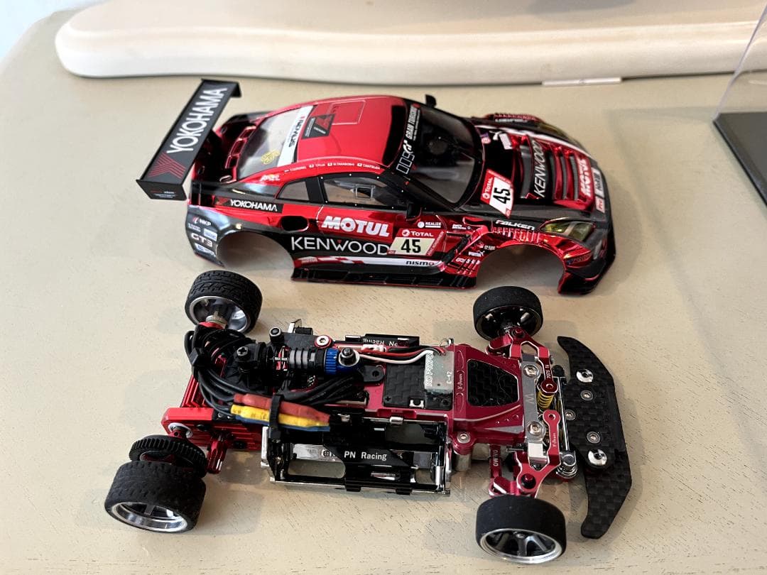 世界1台　ミニッツMR04　フルカスタム　フルアルミ　カーボン　総額10万円以上