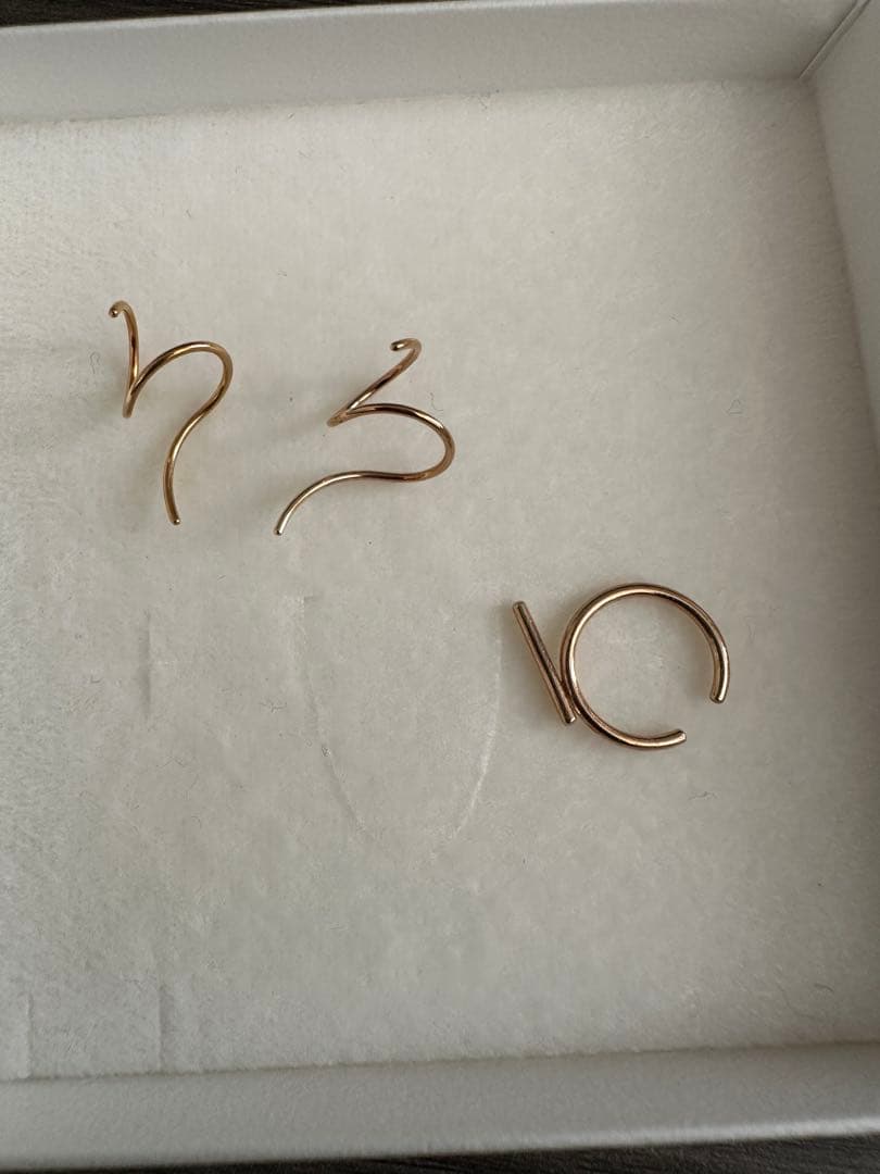 NOUE 3点セット　左ピアス×2 イヤーカフ×1 18k ゴールド　金