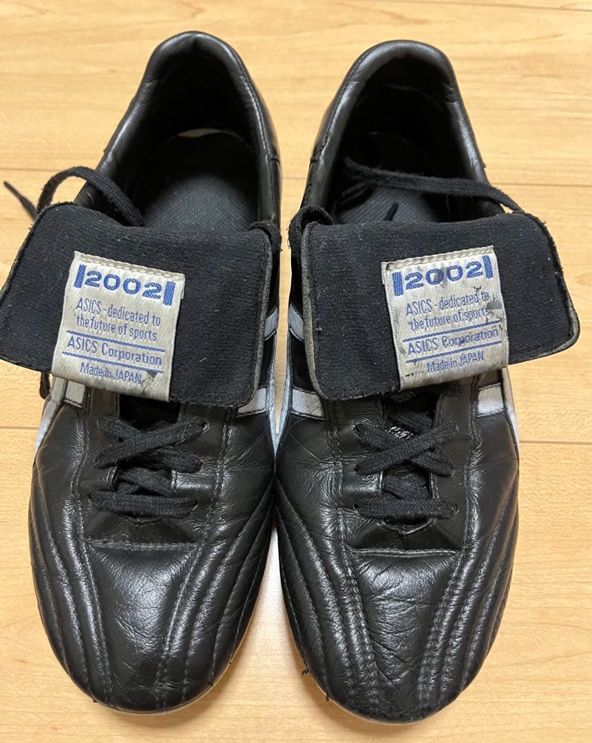 アシックス　asics インジェクター2002 復刻版　25.5センチ　サッカー