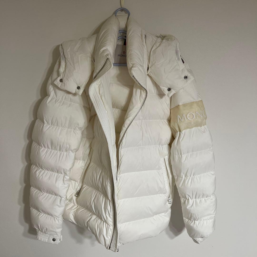 【ばなくま】MONCLER メンズ ホワイト ダウンジャケット