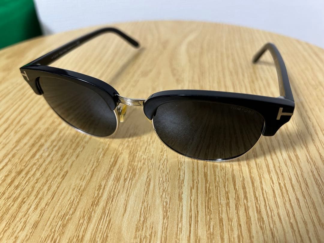 トムフォード TOM FORD サングラス