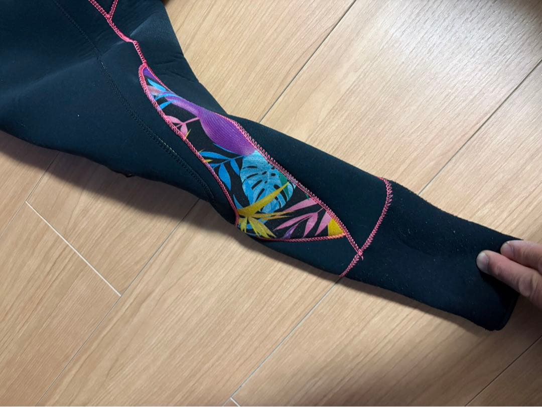 プ*須様 ビーウェットBEWET ドライスーツ レディース　スパイダー