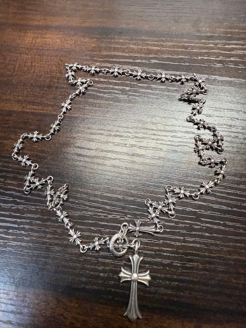 CHROME HEARTS クロスモチーフ ネックレス