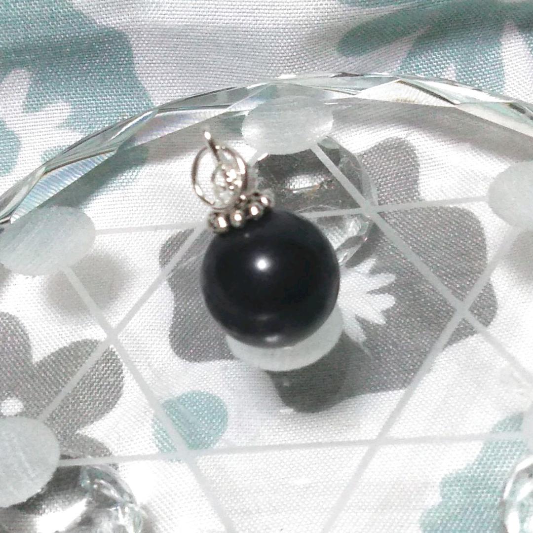 ご注文品❀ ブラックシリカ✦ペンダントトップ 12mm
