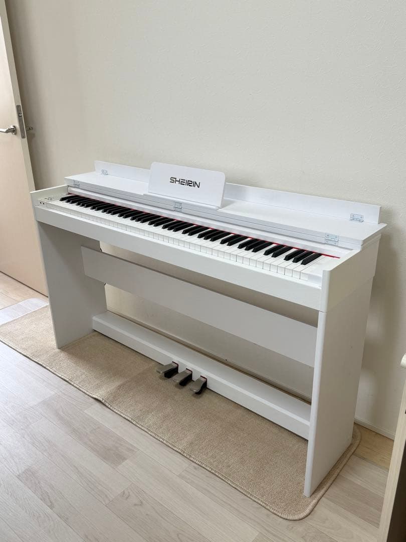 lulu！ホワイトデジタルピアノ88鍵 3ペダル⭐︎電子ピアノ⭐︎超美品⭐︎