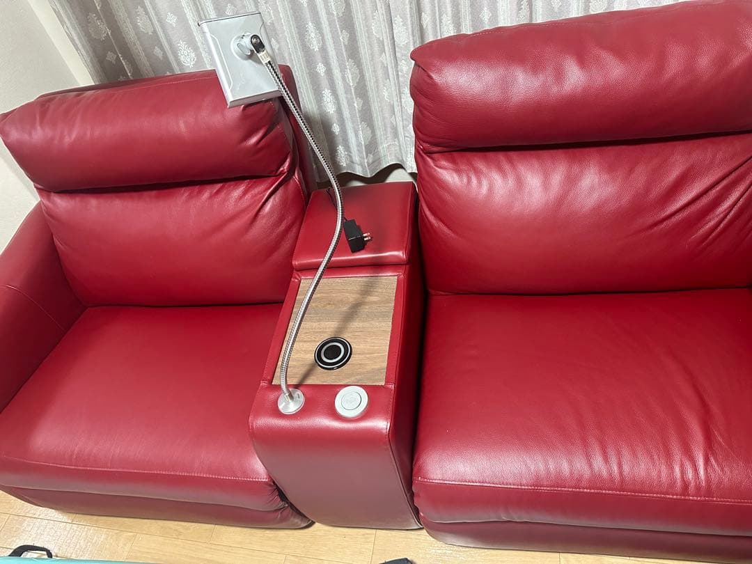 電動リクライニングソファ 2人掛け USBポート付き テーブル付き