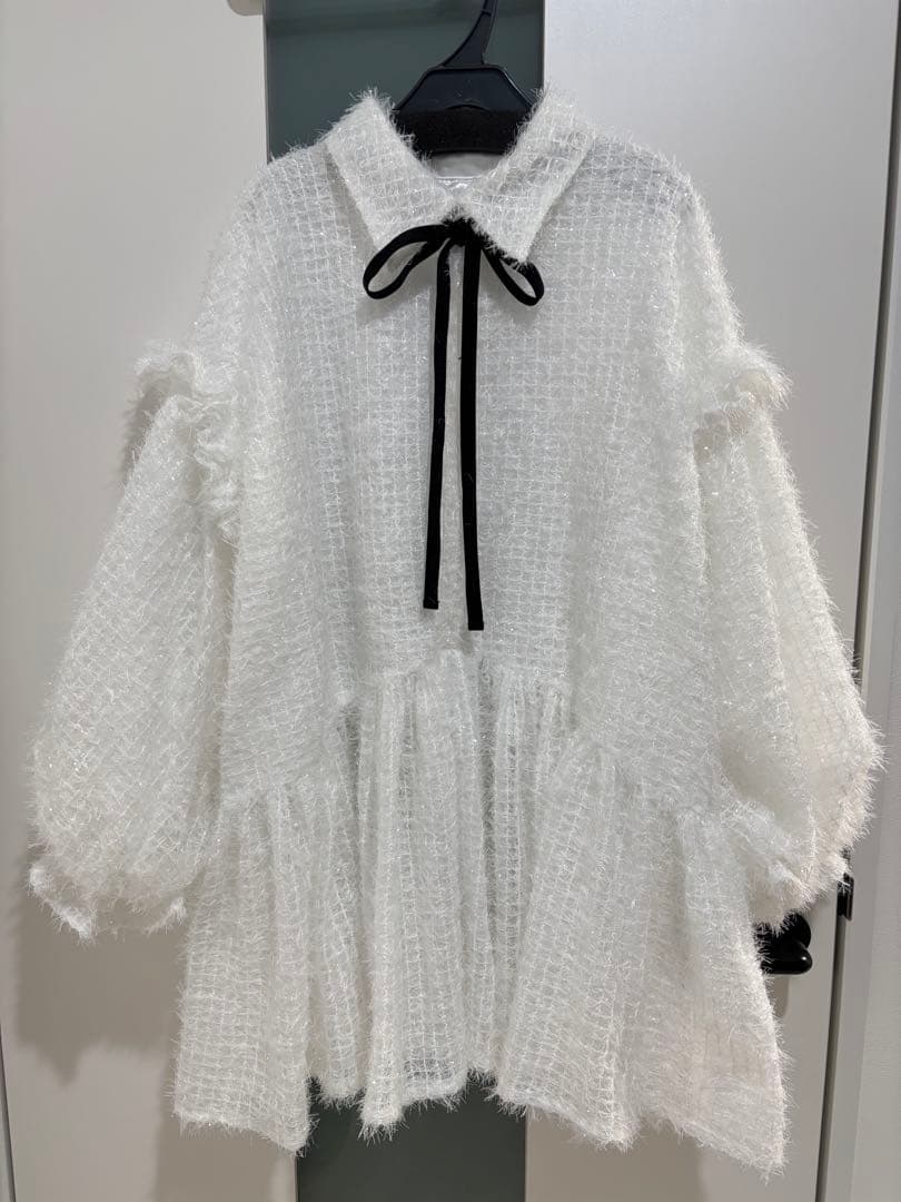 トップス Acka fluffy volume blouse