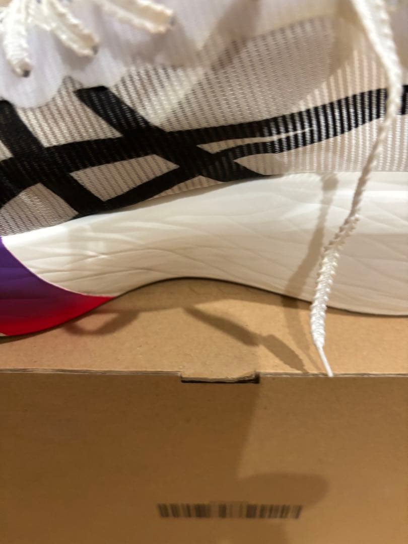 メタスピードレイ　RAY ASICS ランニング ホワイト/ブラック/パープル