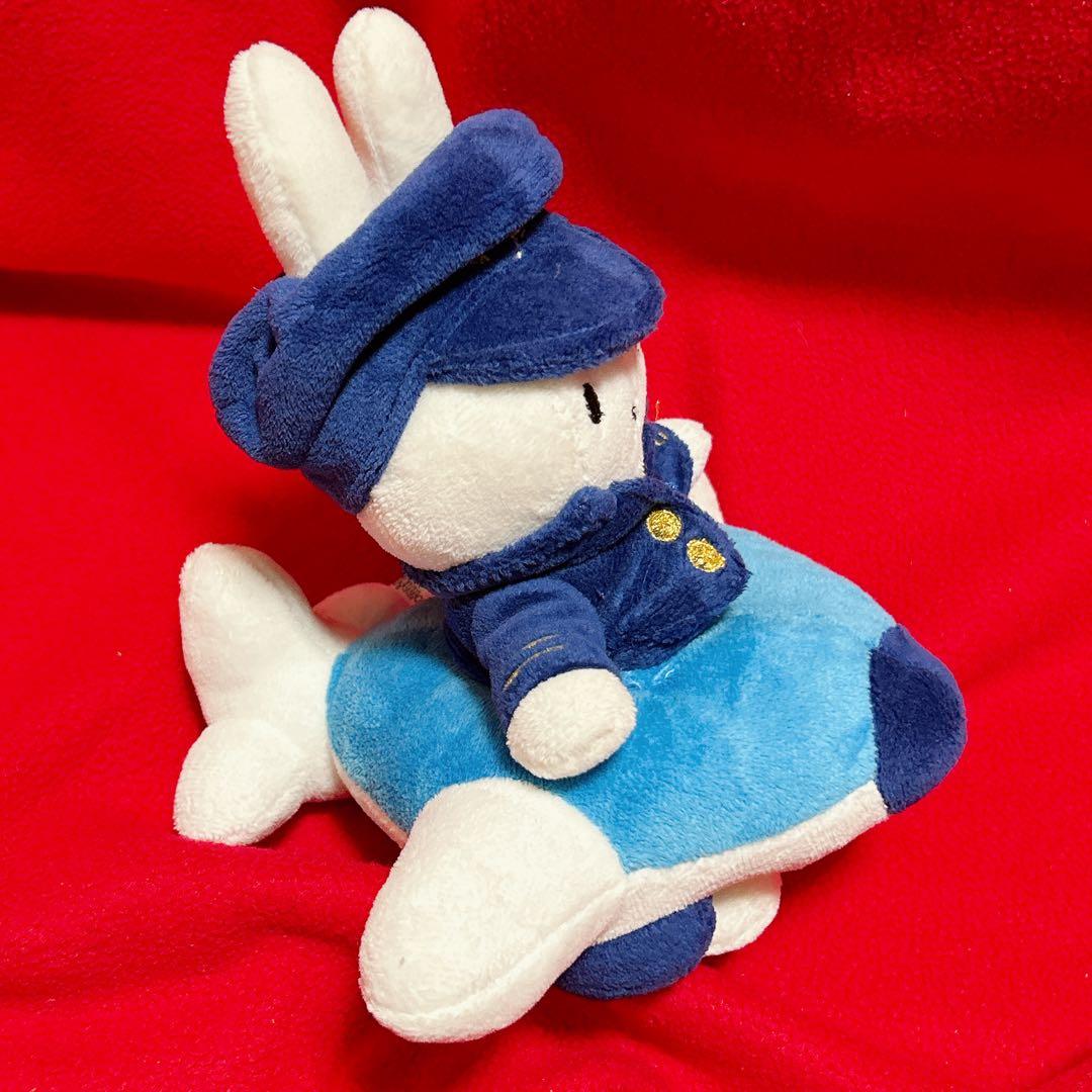 ミッフィー オランダ航空 KLM 飛行機 機長 パイロット ぬいぐるみ