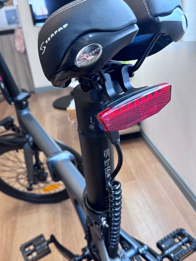 ADO Air 20 + 付属品・販売証明書・サドルグレードアップ