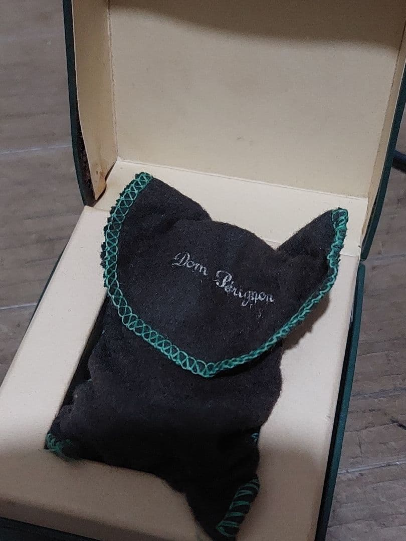 ドン・ペリニヨン　クリストフル ドン・ペリニヨン キープセイク コルクケース