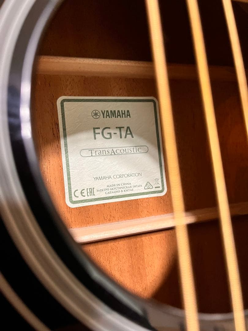 YAMAHAトランスギター　FG-TA