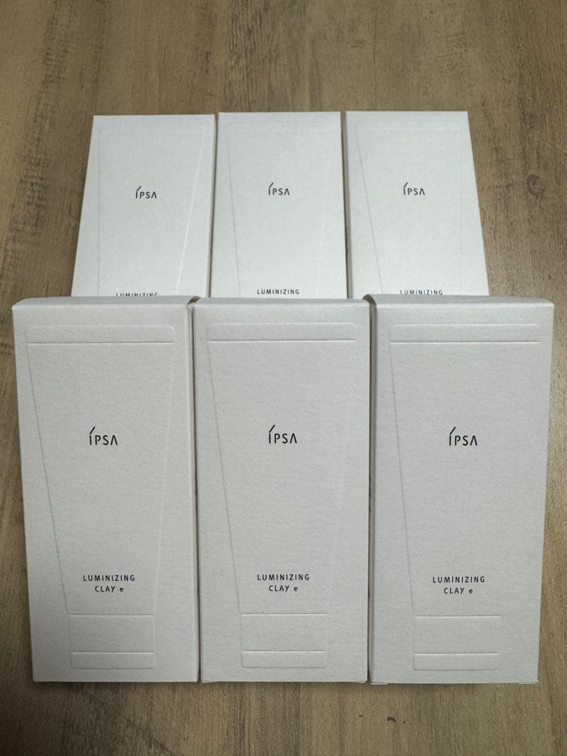 イプサ　ルミナイジング　クレイe