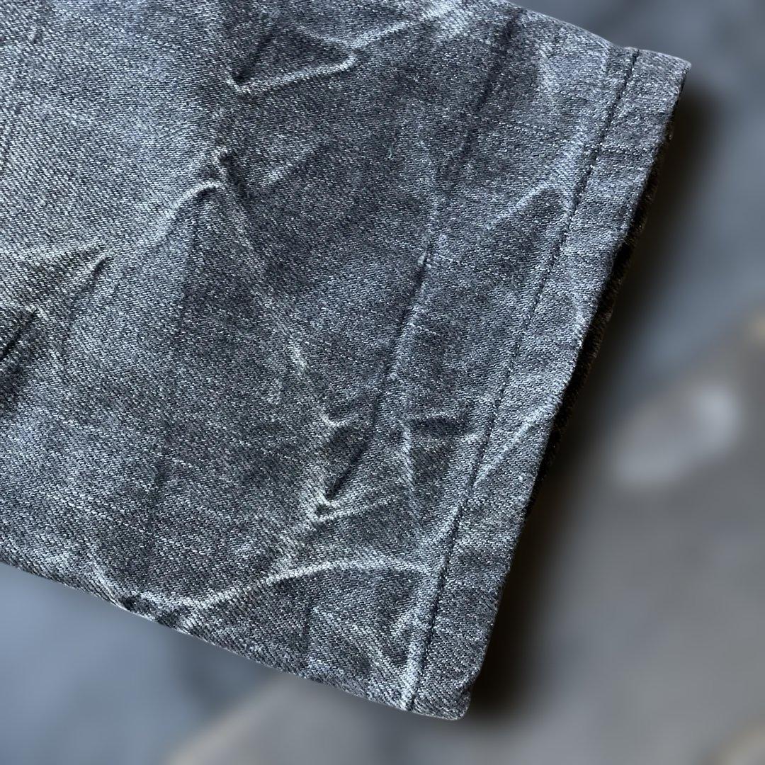 美シルエットCIVARIZEストレートデニム ブラックダメージ加工美品　44