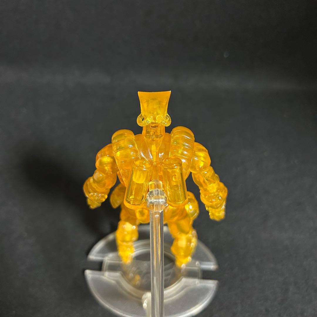 ジョジョ フィギュア 限定 超像可動 ザ・ワールド イエロークリアー版