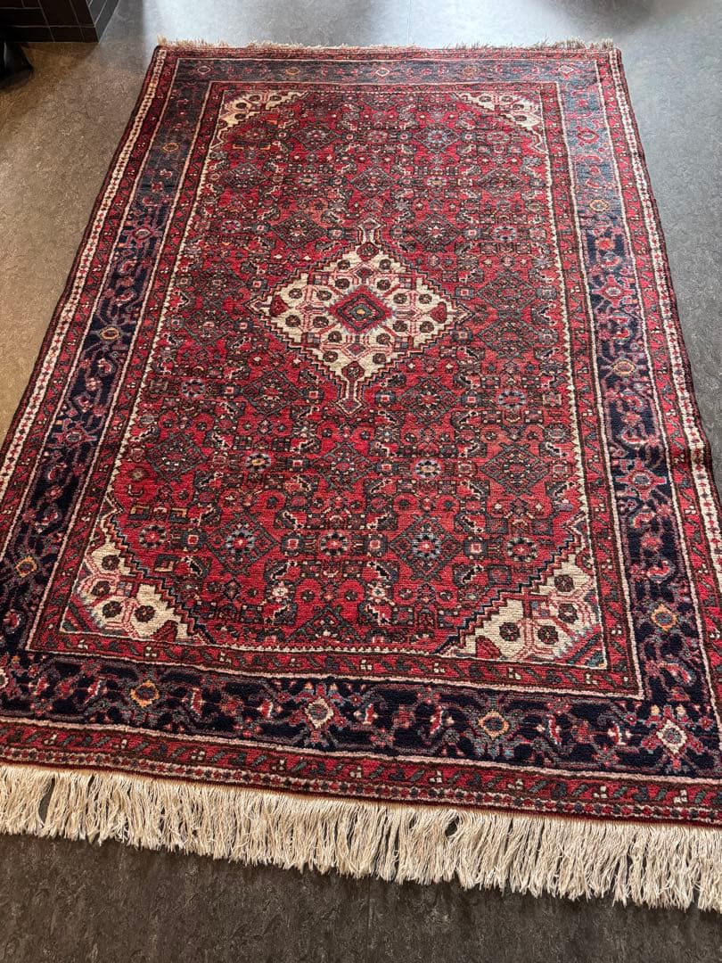 5日まで限定値下げ　ペルシャ絨毯　ビンテージ　約207cm x 144cm