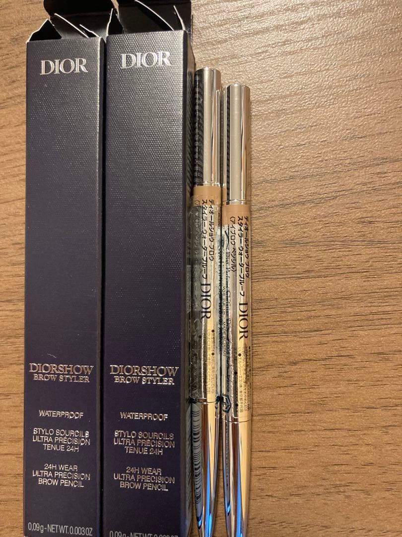 【ディオール】 新品 ショウブロウスタイラーウォータープルーフ 01ブロンド2本