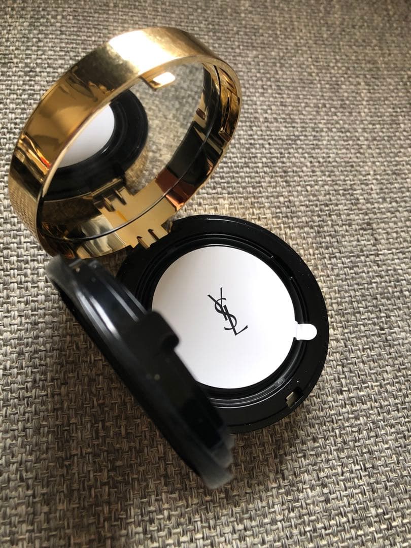 #イヴ・サンローランアンクルドポールクッションN20