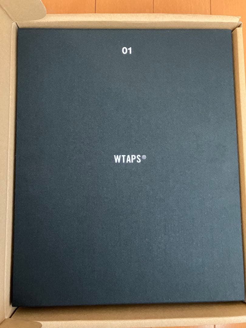 wtaps アーカイブブック　ダブルタップス 本 book ディセンダント 新品