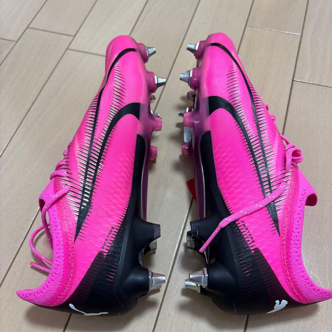 マダガスカルPUMA ULTRA ピンク スパイク　27.0cm SG