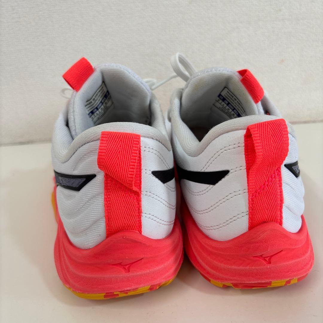 Mizuno バレーボールシューズ ウエーブモーメンタム エリート25㎝