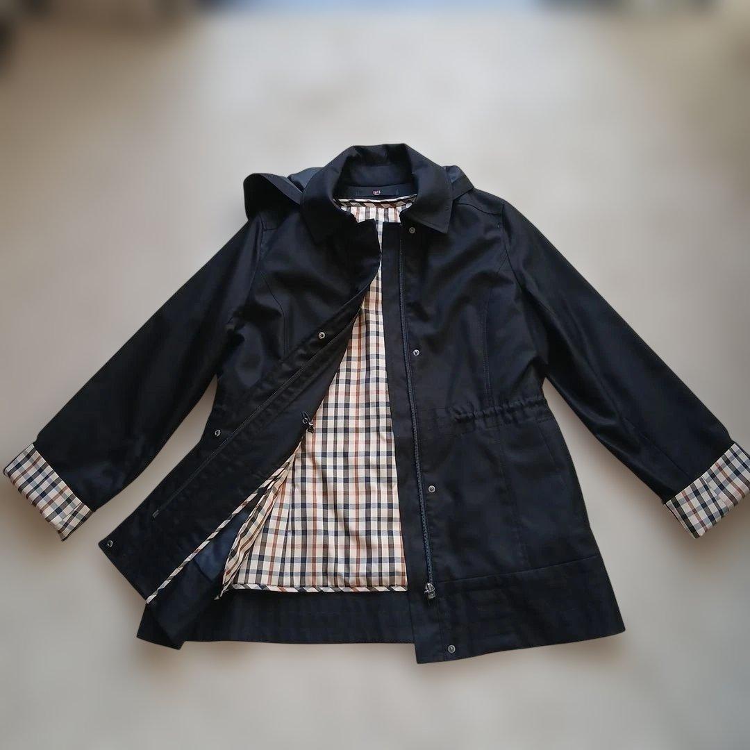 DAKS 黒　チェック裏地　ブルゾン　スプリングコート　マウンテンパーカー日本製