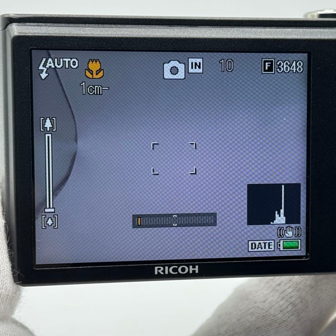S*.様 【極美品】 【動作◎】 RICOH R10 リコー　コンデジ デジカメ