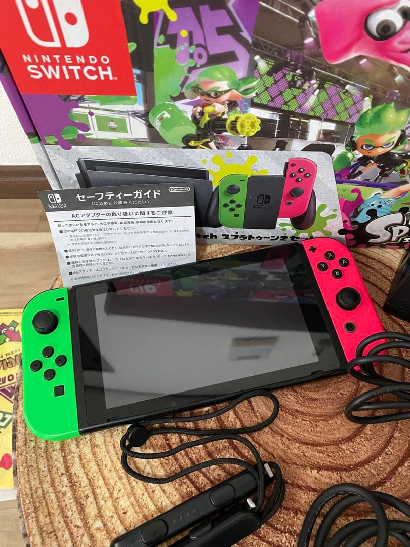 Nintendo Switch ニンテンドースイッチ本体　スプラトゥーンカラー