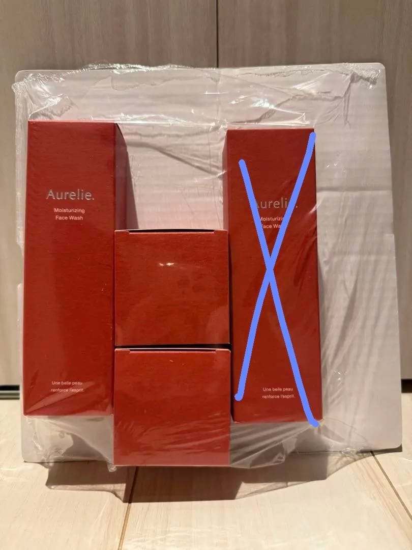 Aurelie. 洗顔、ナイトクリーム