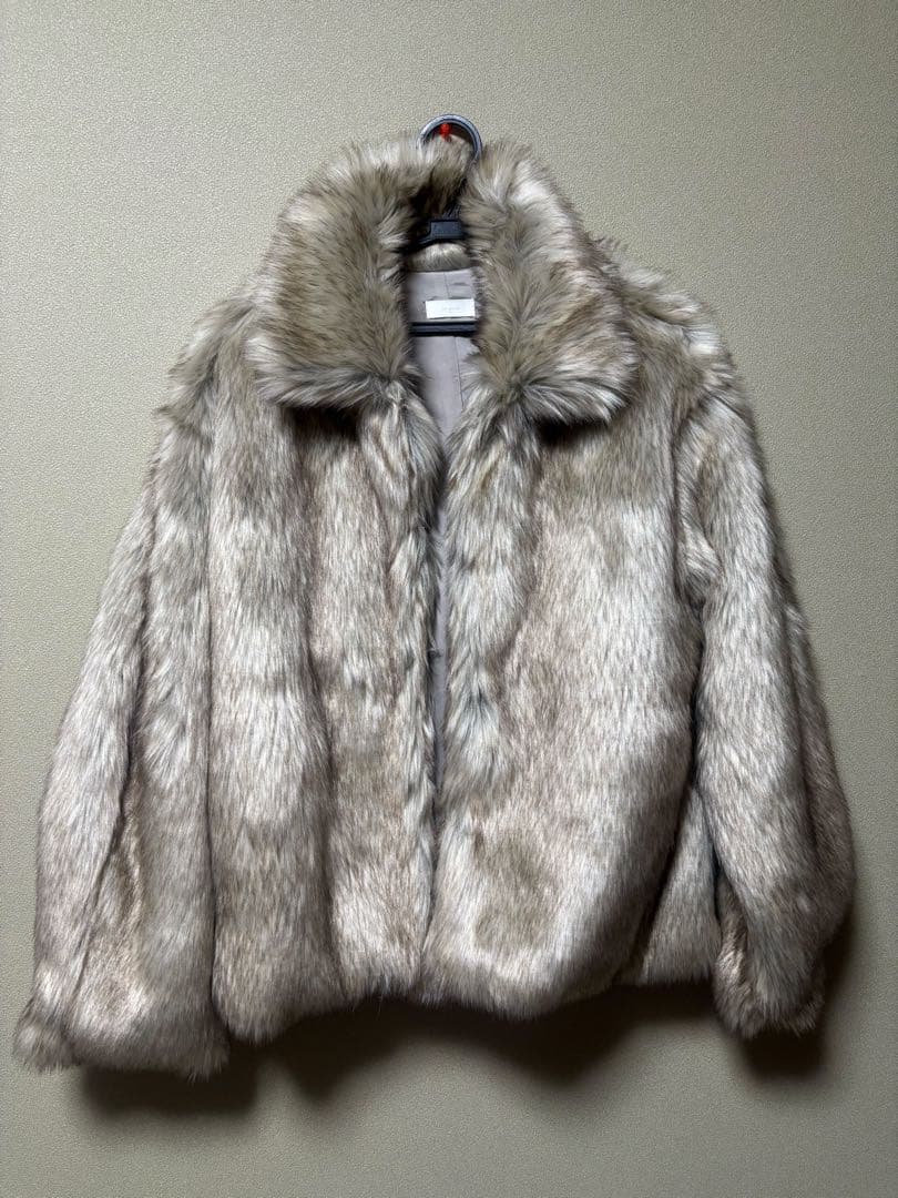 Ungrid アングリッド　ボリュームデザインファーコート