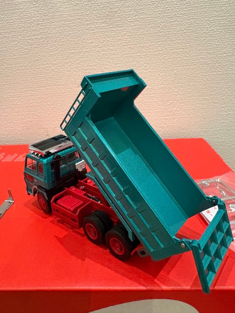 DBGT 1/64 日野 スーパードルフィン ダンプトラック グリーン