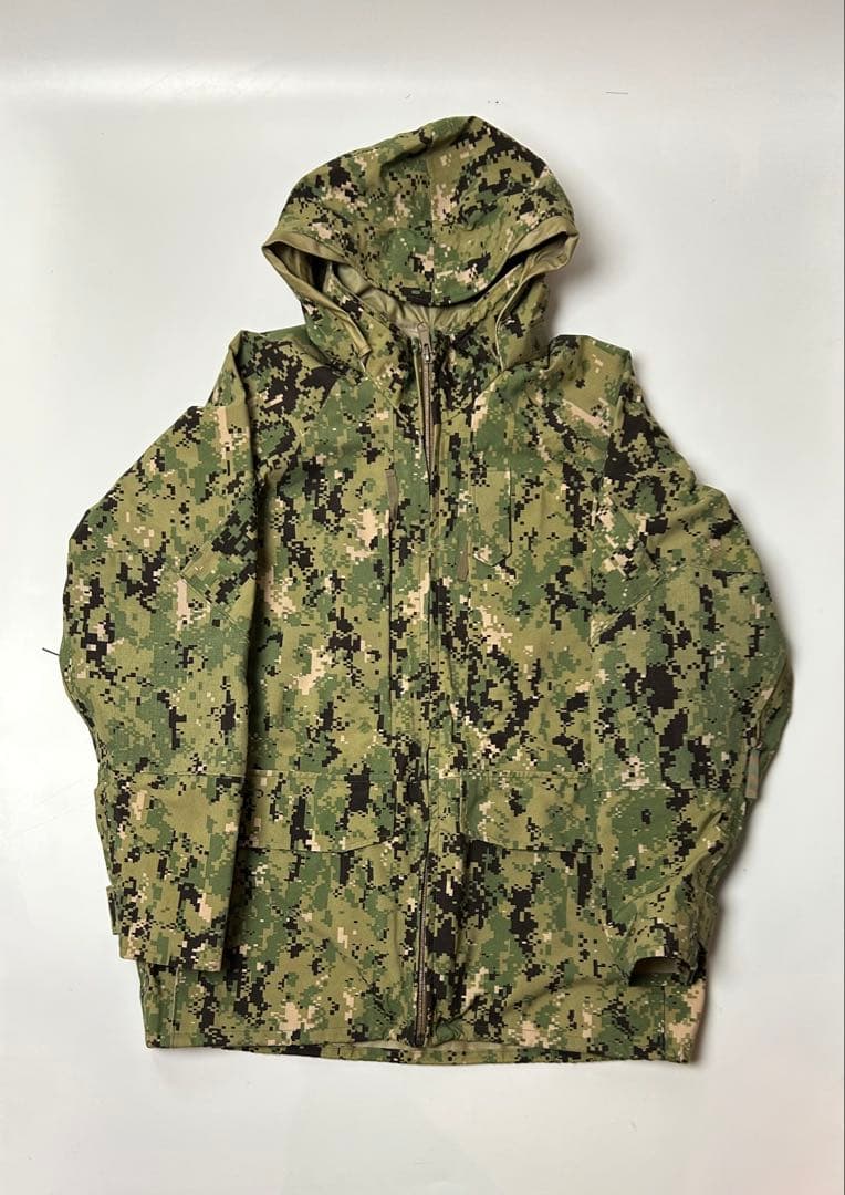 米軍実物　デジタルカモ　ミリタリージャケット　US.NAVY GORE-TEX