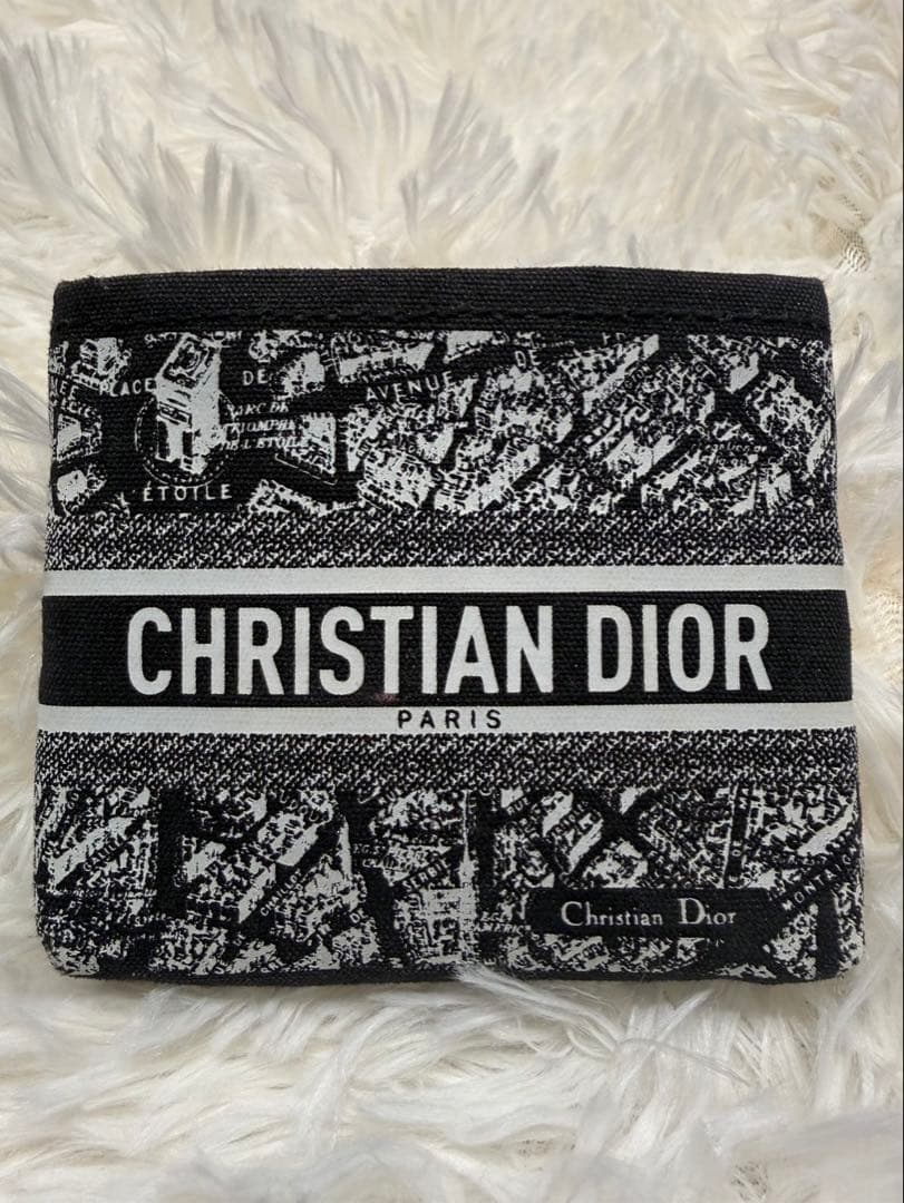 【新品未使用】Dior 5 Couleurs アイシャドウパレット 983