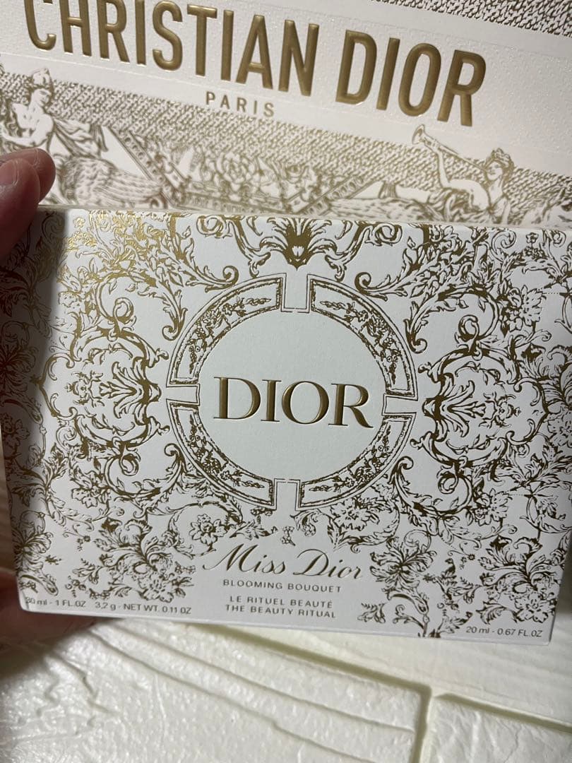 免税店限定　Dior クリスマスコフレ　2023ホリデー　新品　翌日発送可能