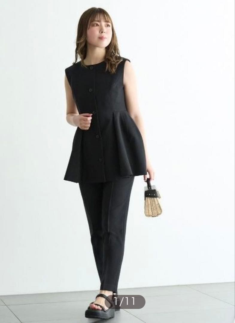 新品未使用品✨CELFORD セルフォード ペプラムジレ38 M