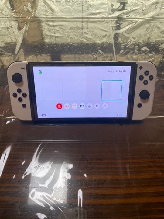 Nintendo Switch 有機EL ホワイトモデル　中古　ドックなど未開封