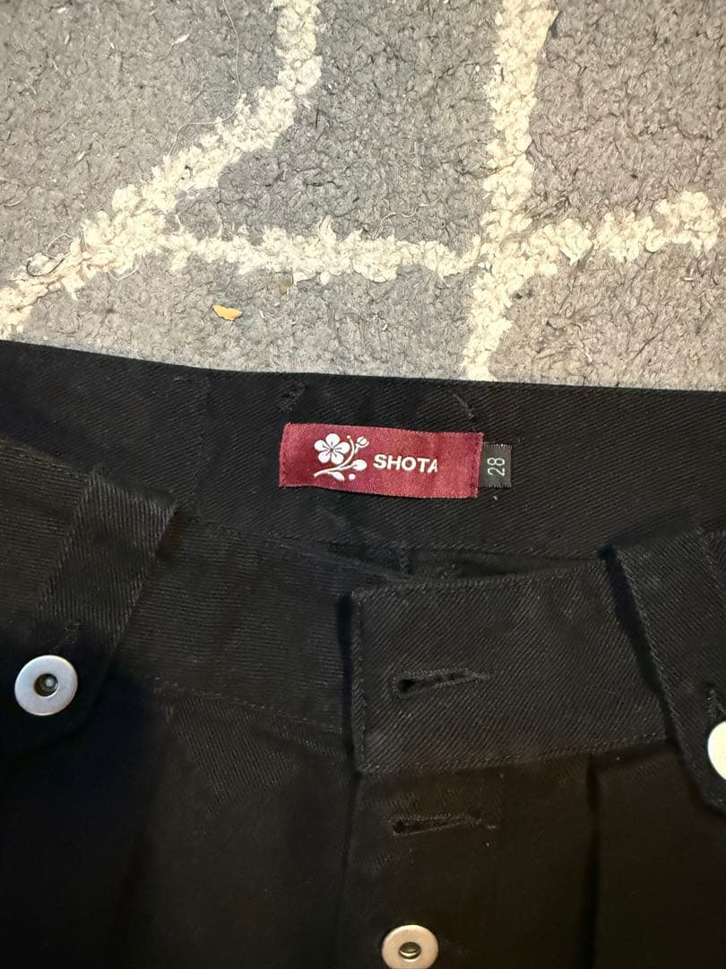 SHOTA ブラックショートパンツ 28