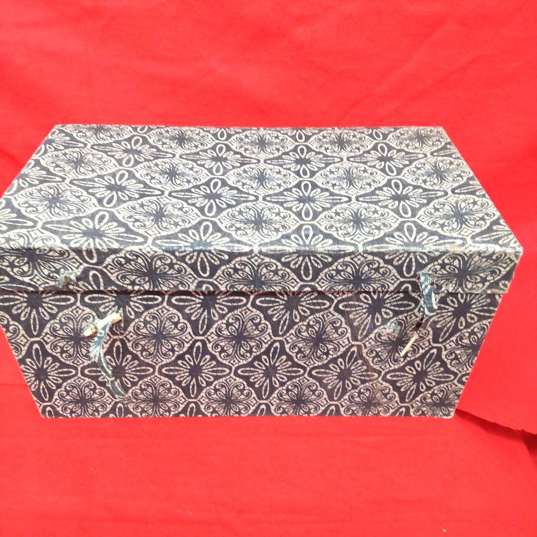 北京故宮博物院☆秘蔵　青釉龍鳳紋蓮弁瓶　景徳鎮御窯　共箱　証明書付