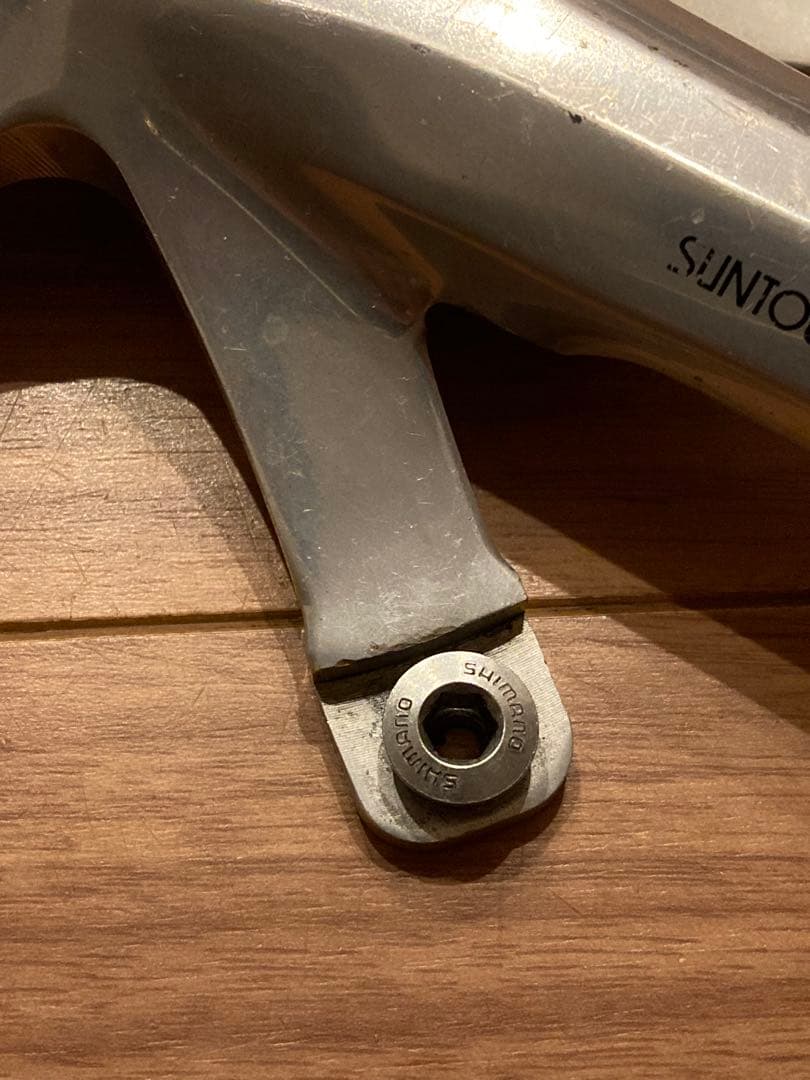 suntour SUPERB PROクランク ボルト付き