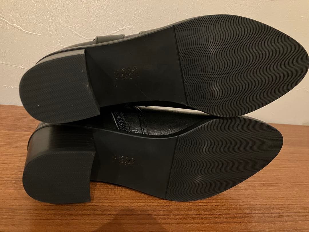 【未使用】DIANA 本革 ショートブーツ ブラック23.5cm WD65380