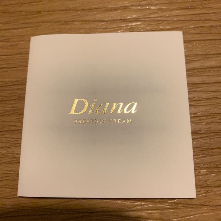Diana  ディアナージュ　プレステージ　クリーム【USED】