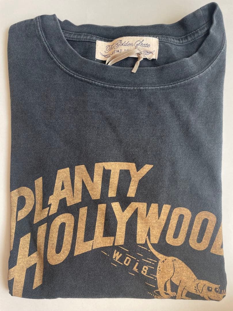 [美品・未使用] REMI RELIEF×HUG O WaRコラボT-sh黒